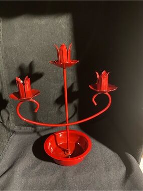 Vtg Red Metal Toleware Candelabra Centerpiece Shabby chic Tulip Candle Holder